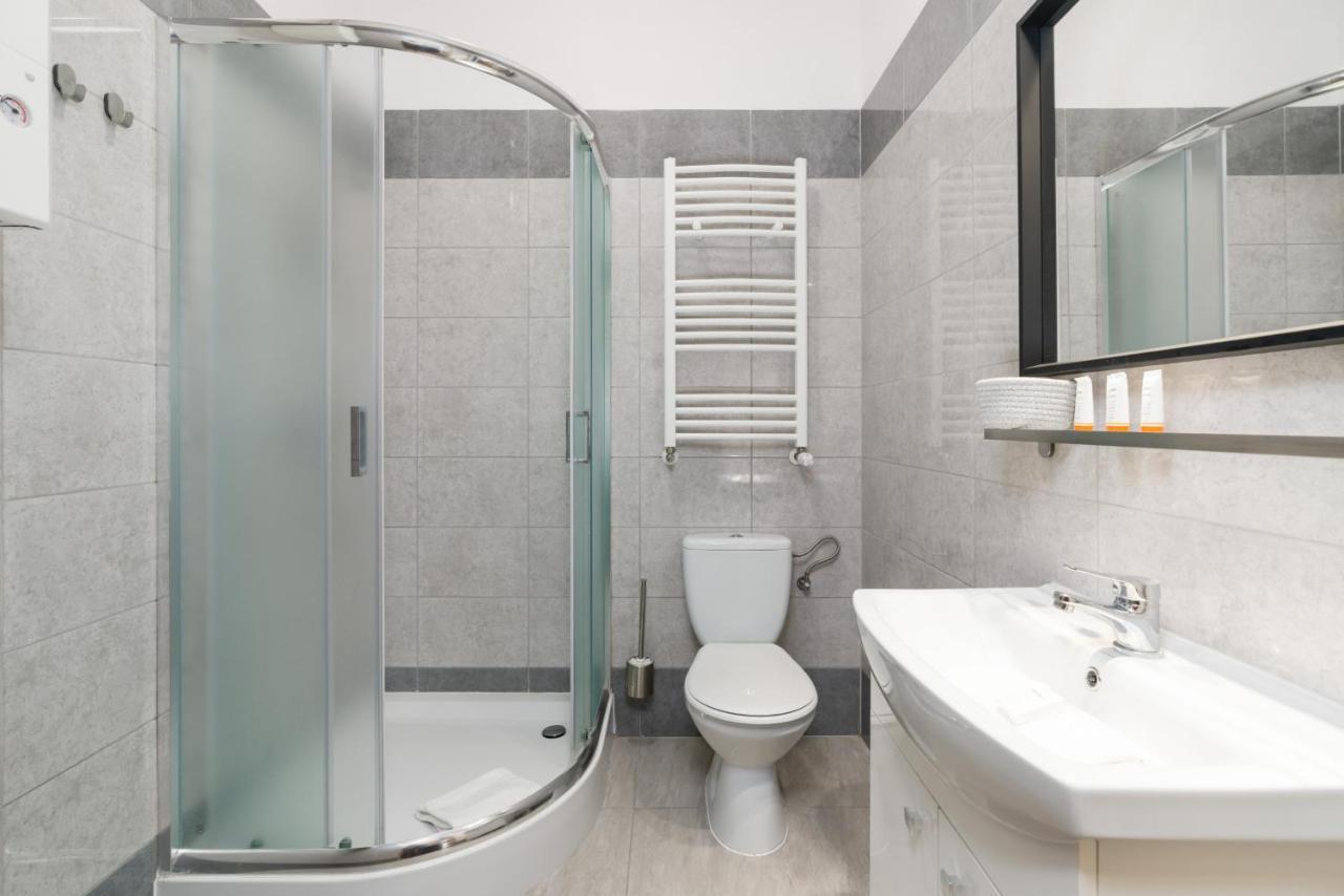 Kwiatowa Apartments Poznan City Center By Noclegi Renters المظهر الخارجي الصورة