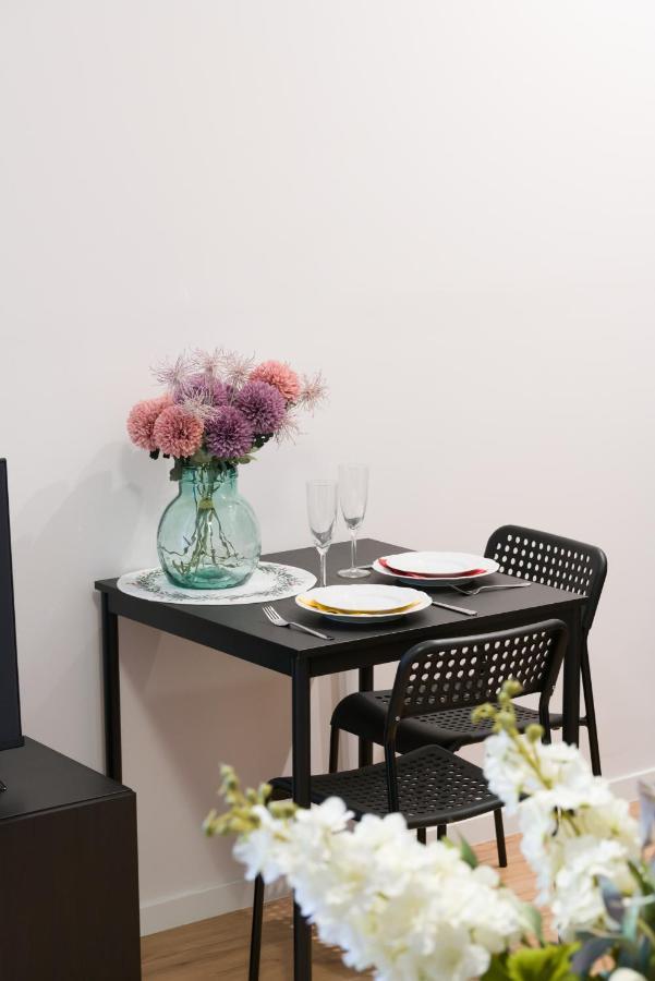 Kwiatowa Apartments Poznan City Center By Noclegi Renters المظهر الخارجي الصورة