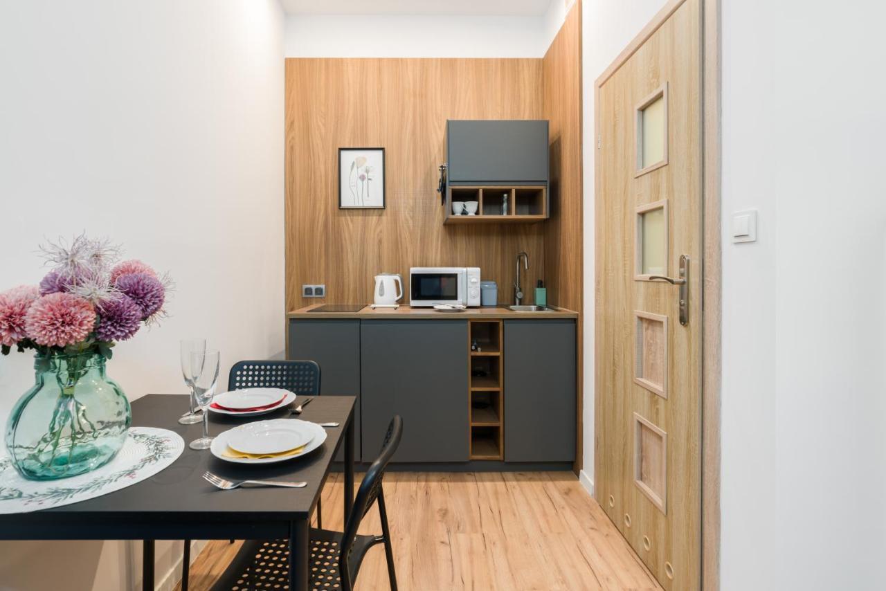 Kwiatowa Apartments Poznan City Center By Noclegi Renters المظهر الخارجي الصورة